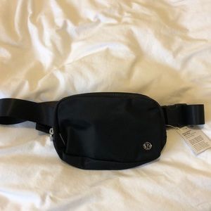 Brand new lululemon everywhere belt bag